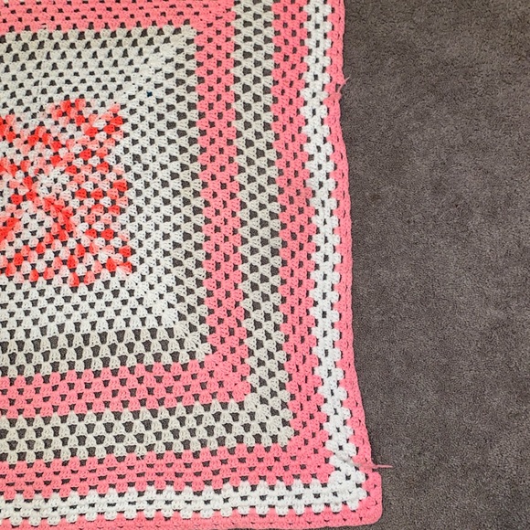 Handknit Crochet Throw Blanket 42X42” - Picture 4 of 13